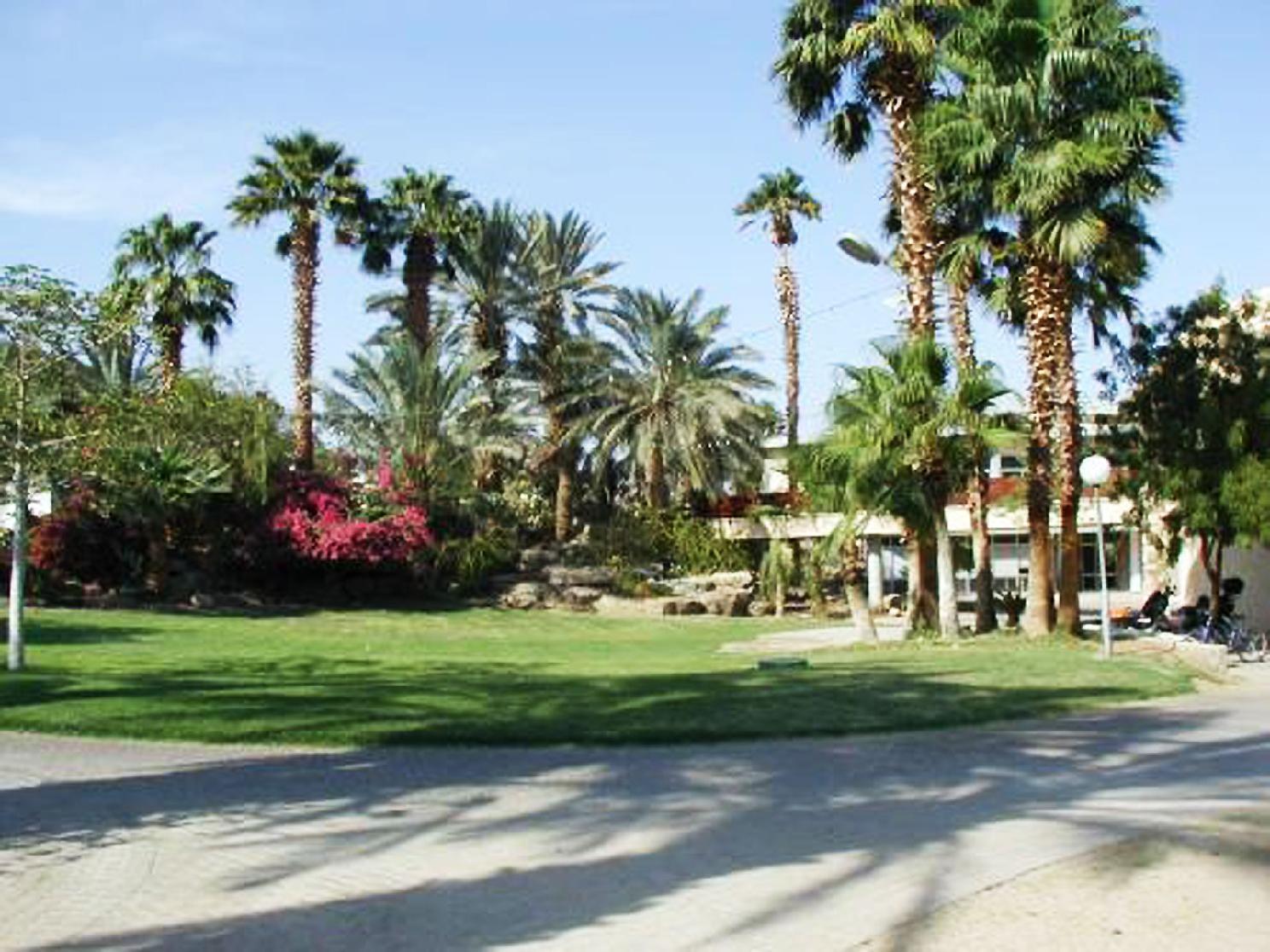 Eilot Kibbutz Country Lodging Eilat Exterior photo
